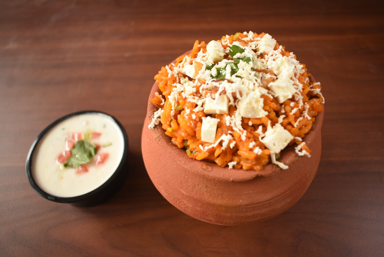 THE MATKA KHICHDI VADODARA Find My Card